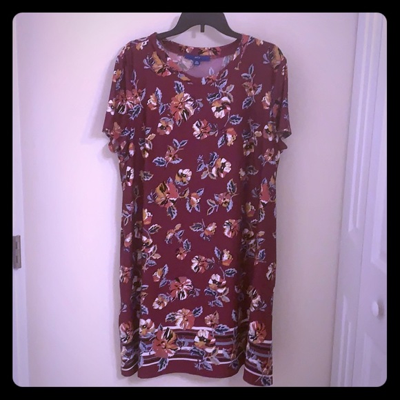 Apt. 9 Dresses & Skirts - 🔴5/$15 Apt 9 Floral Print Dress with Pockets XXL
